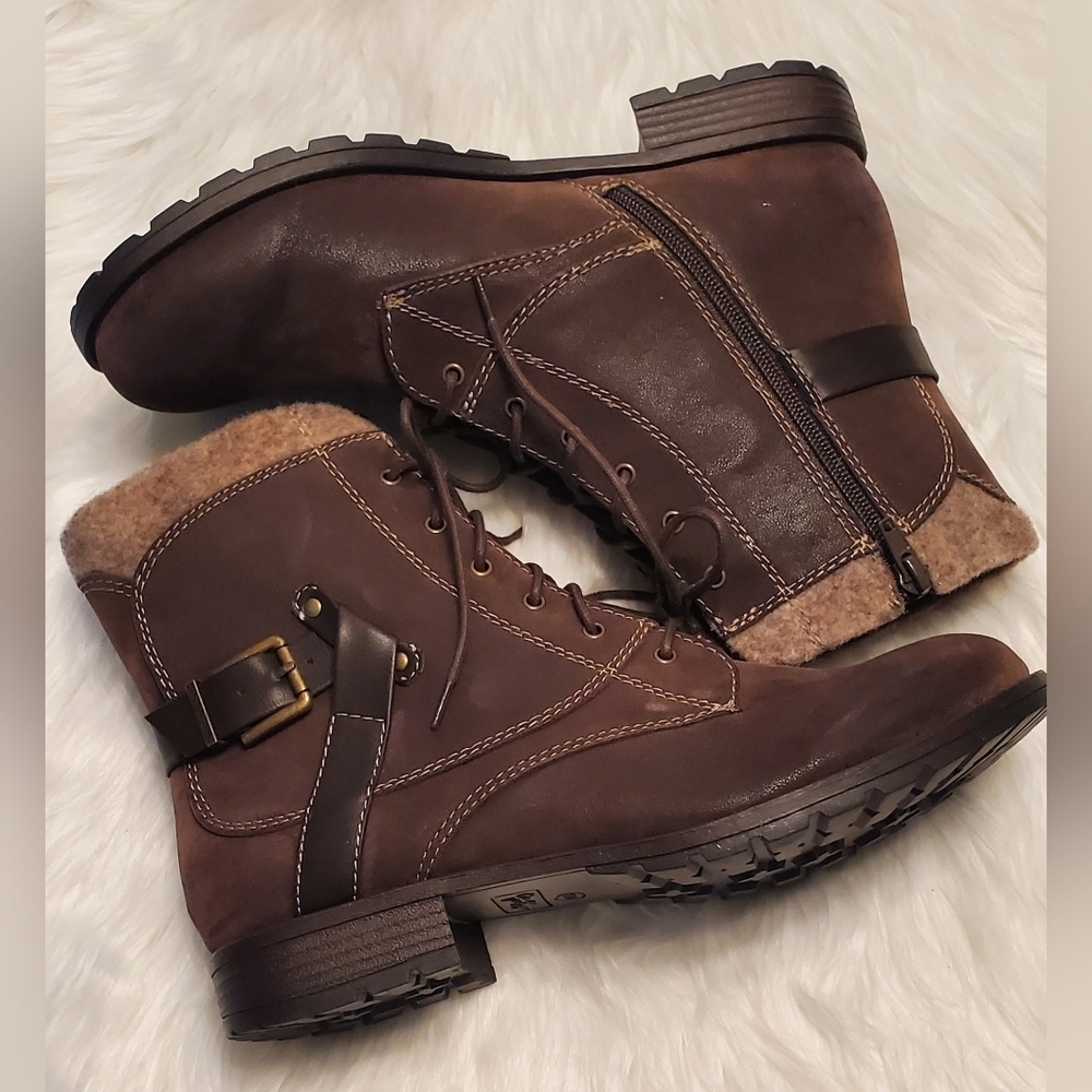 Crown Vintage Rugged Lace Up Womens Brown Ankle Combat Boots Stacked Heel 10